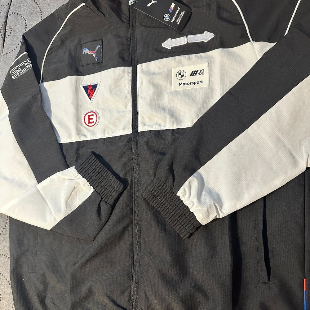 PUMA BMW MOTORSPORT 2.0 BADGE BLACK & OFF WHITE GRAY JACKET SIZE L MEN NWT $120